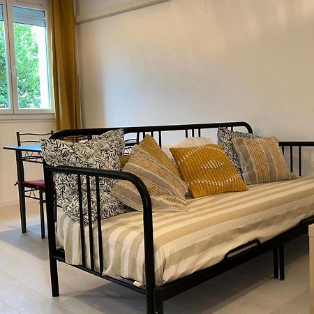 Spacieux T2 Climatise - Pres Du Centre Ville Narbonne Eksteriør billede